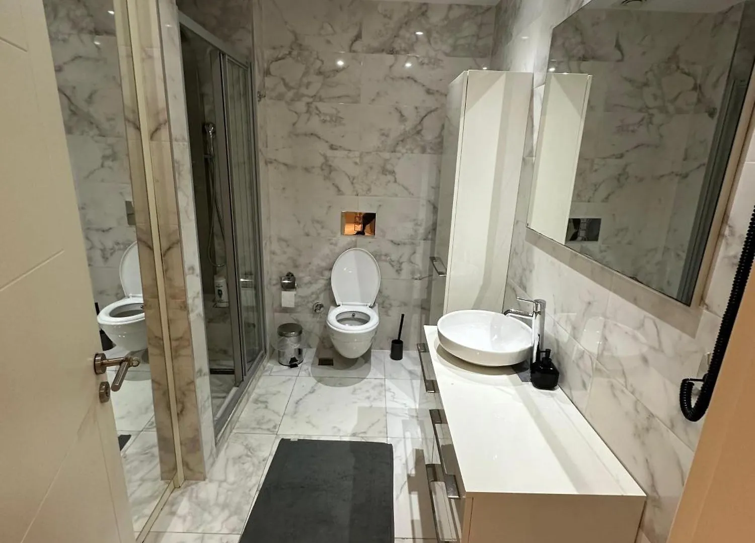 Ottomare Suites Luxury Apartment With Pool With Amazing View Istanbul
